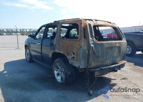 2007 Chevrolet Tahoe Ltz z USA, uszkodzony, nr VIN 1GNFC13J27R135845